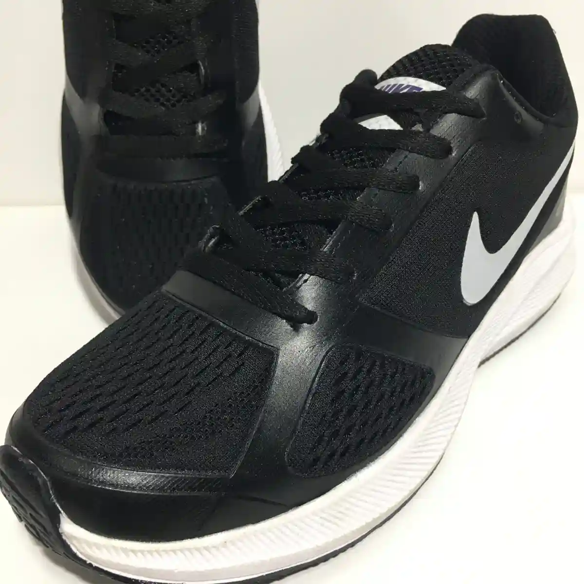 کتونی مردانه نایک گاید مشکی سفید / NIKE guide