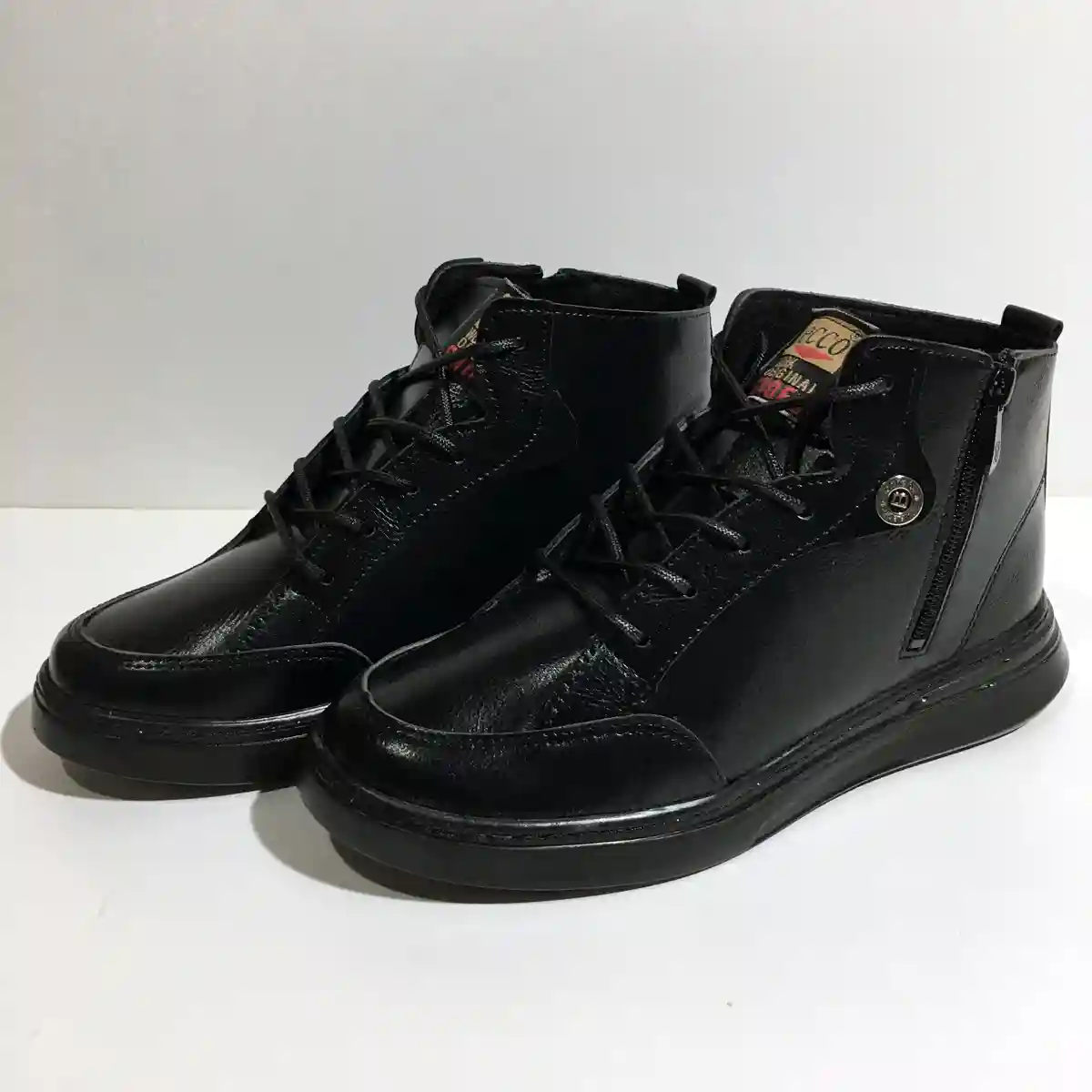 نیم بوت مردانه چرم مشکی مدل اکو بغل زیپ