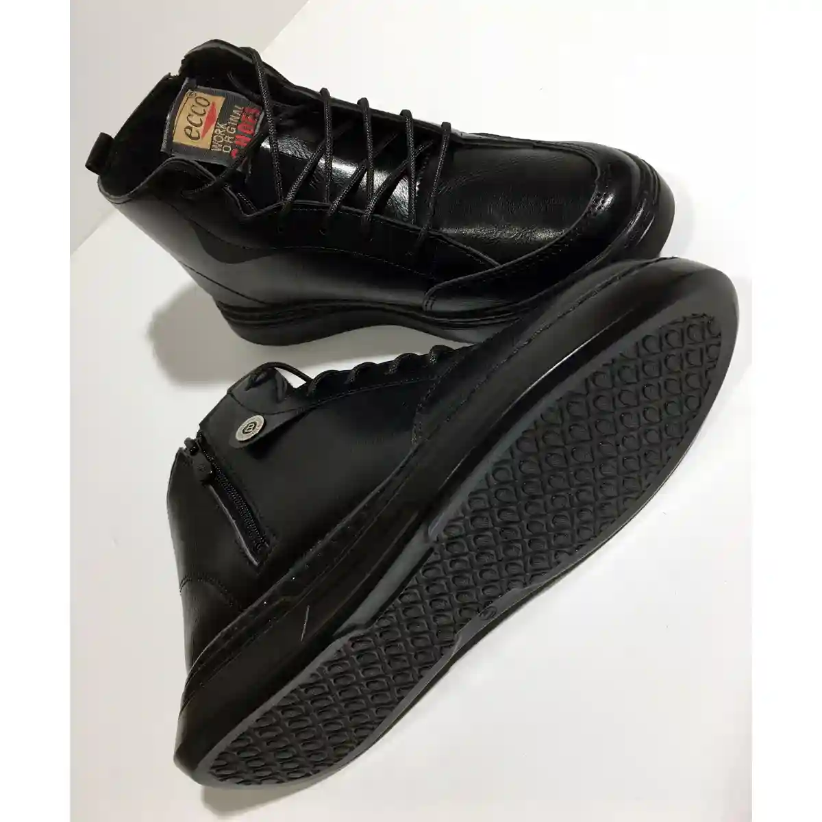 نیم بوت مردانه چرم مشکی مدل اکو بغل زیپ