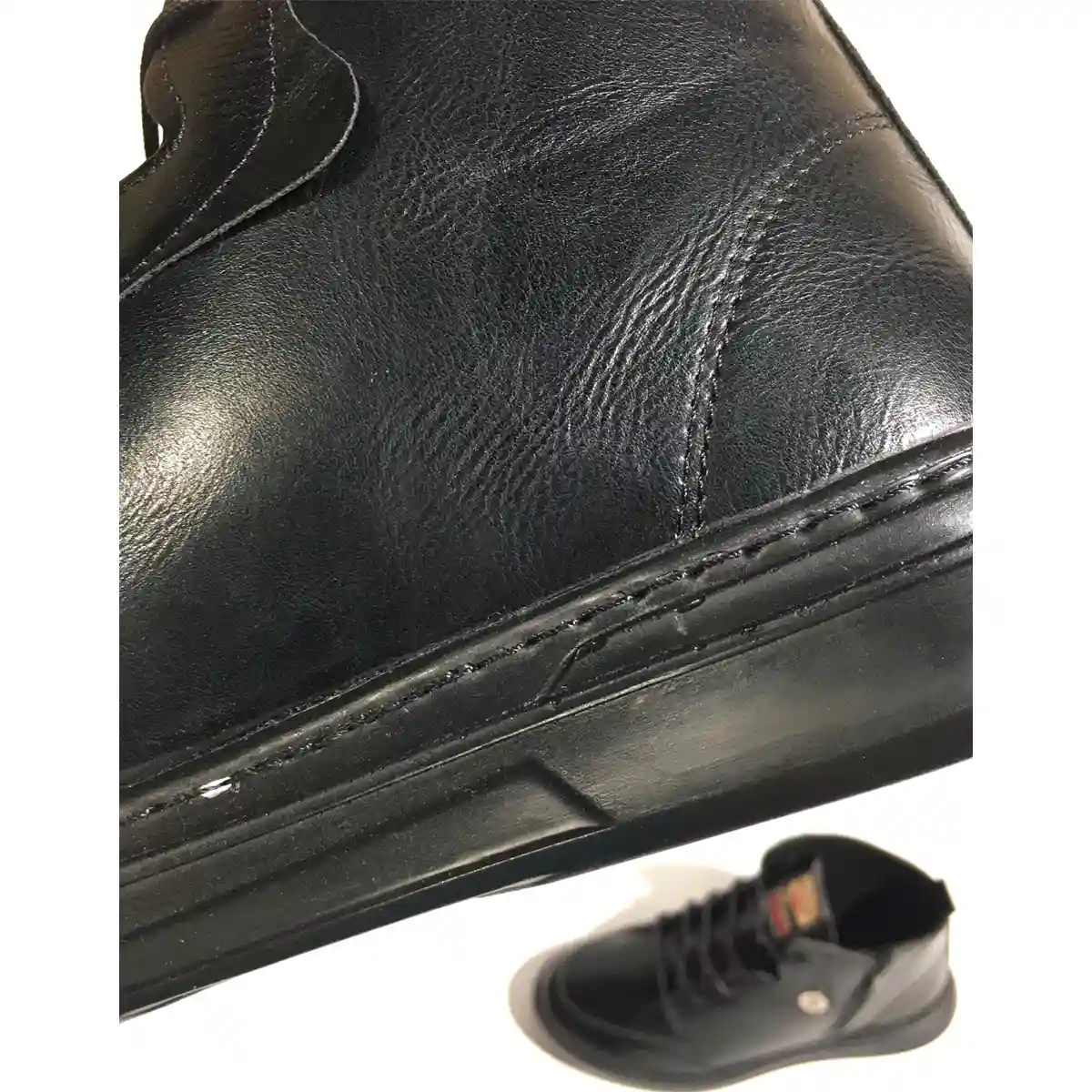 نیم بوت مردانه چرم مشکی مدل اکو بغل زیپ